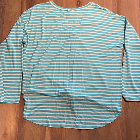 Smooth Button Tie Top - Picture 5 of 5